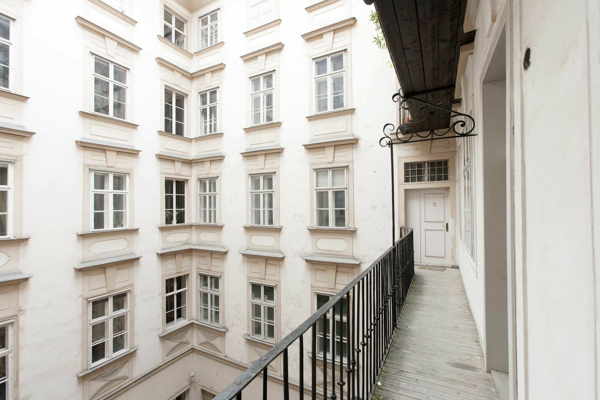 City Center Homes Wenen Buitenkant foto